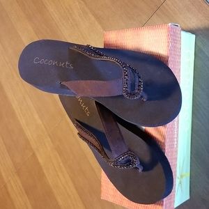 Womens flip flops